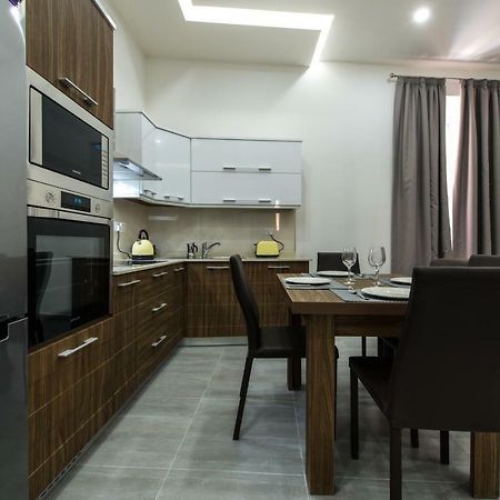 Hacienda Apartments Sliema Ngoại thất bức ảnh