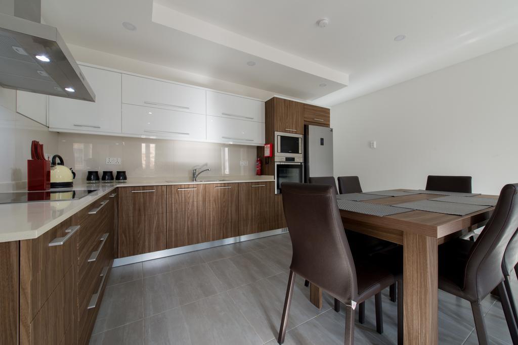 Hacienda Apartments Sliema Ngoại thất bức ảnh