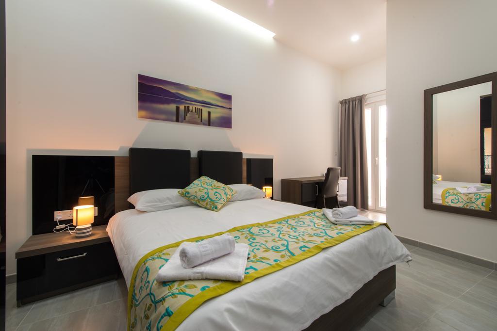 Hacienda Apartments Sliema Ngoại thất bức ảnh