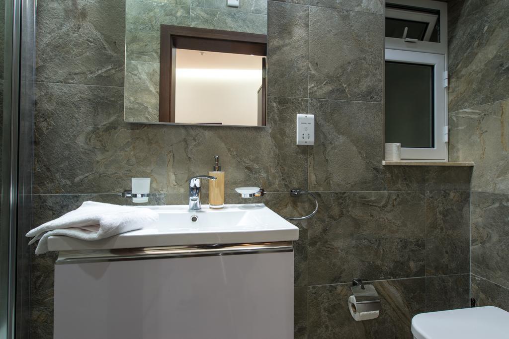 Hacienda Apartments Sliema Ngoại thất bức ảnh