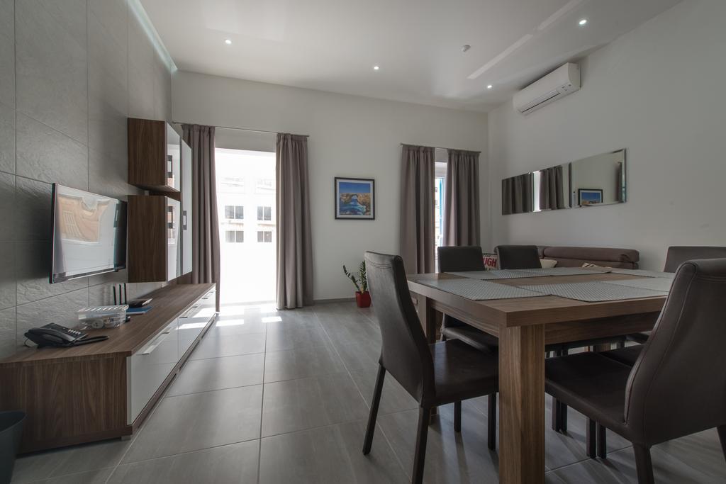 Hacienda Apartments Sliema Ngoại thất bức ảnh