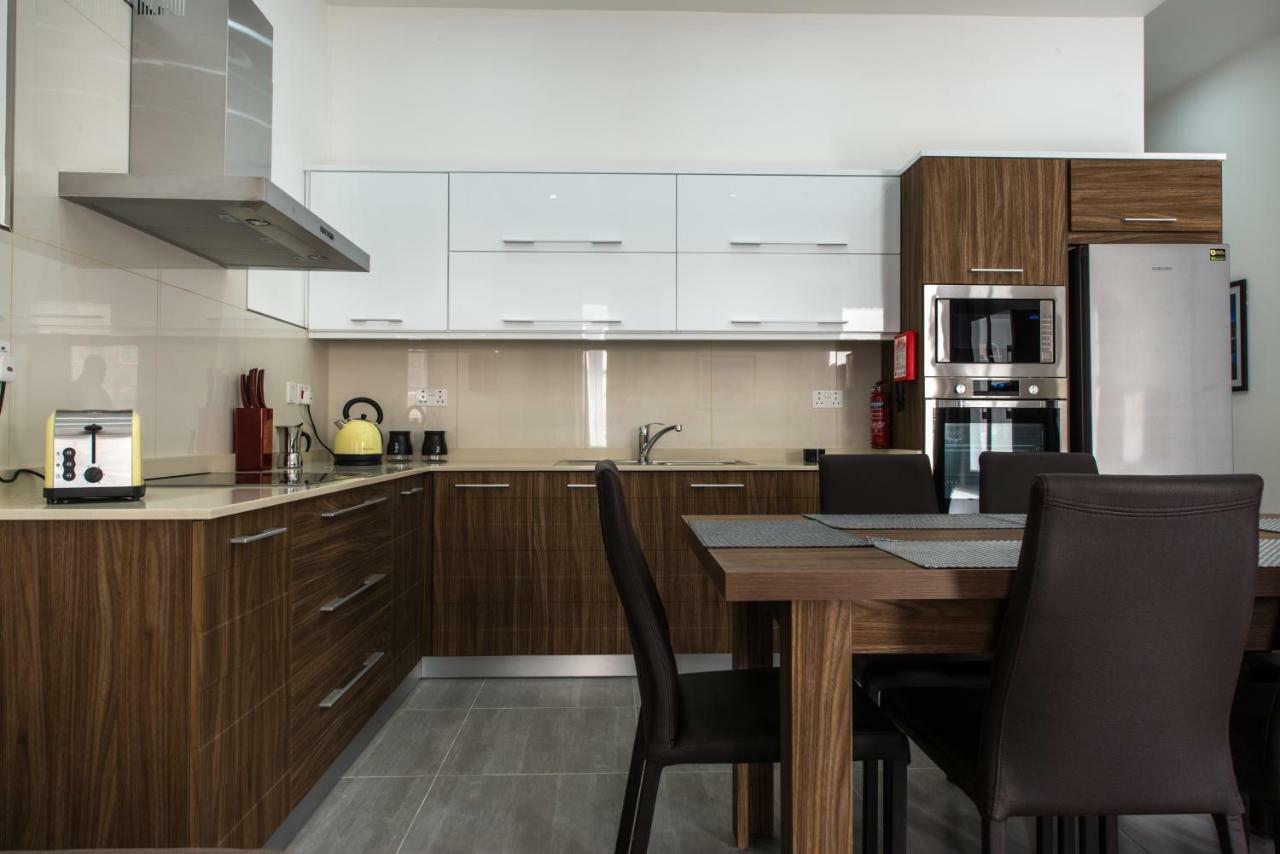 Hacienda Apartments Sliema Ngoại thất bức ảnh