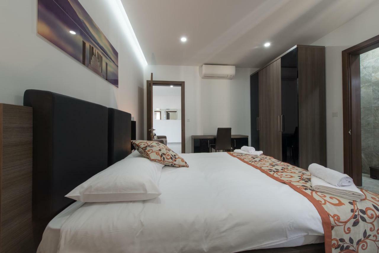 Hacienda Apartments Sliema Ngoại thất bức ảnh