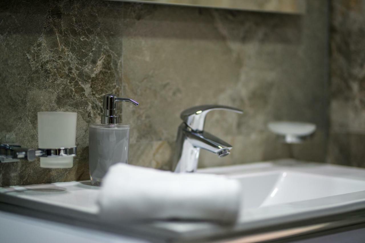 Hacienda Apartments Sliema Ngoại thất bức ảnh