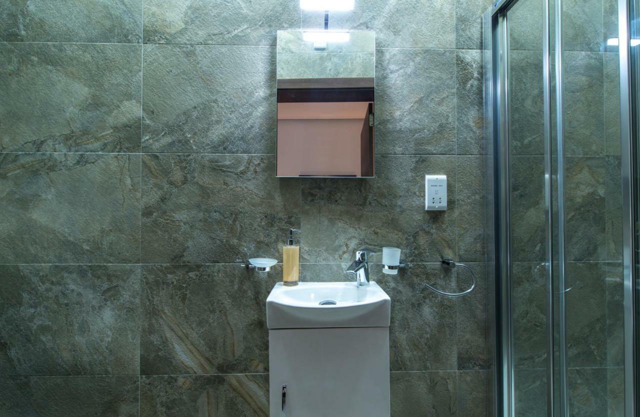 Hacienda Apartments Sliema Ngoại thất bức ảnh